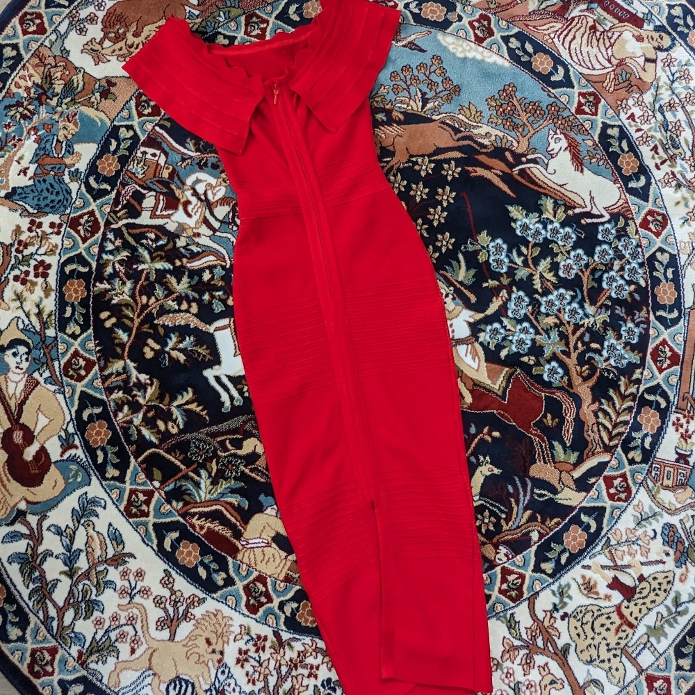 ♥️ Red Bodycon Dress - Picture 8 of 9